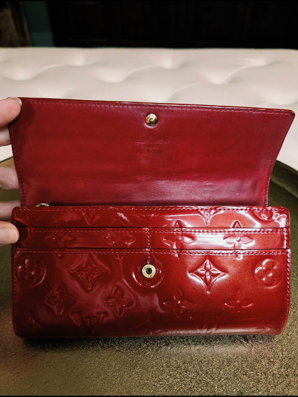 Authentic Louis Vuitton Sarah Wallet Pomme D'Amour Red Vernis Patent Leather - Picture 8 of 15
